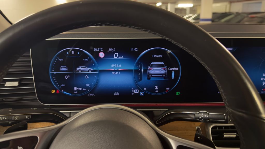 Image of Mercedes-Benz GLE 300