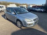 Ford Focus 1,6 Ti-VCT Ghia Ghia - Ford Focus aus 2005: Ghia
