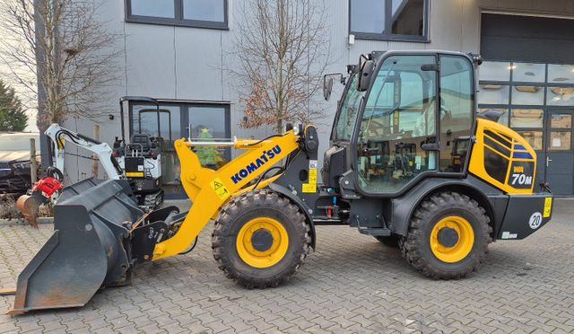 Komatsu WA 70 M-8 3.Steuerkreis Reifen Michelin Bibload