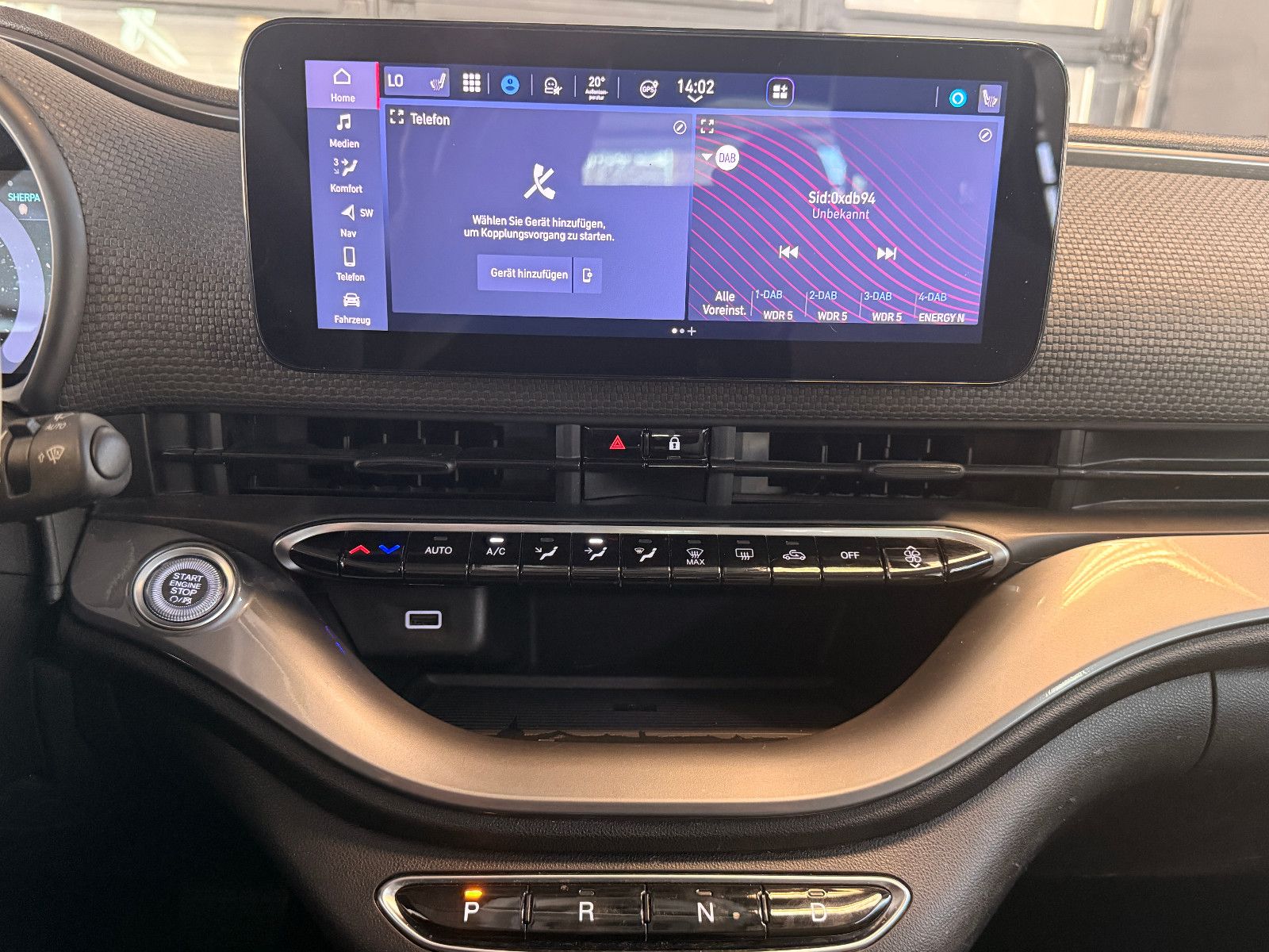 Fahrzeugabbildung Fiat 500e/ 3+1 /LA PRIMA/APPLE/NAVI/KAMERA/LED/LEDER