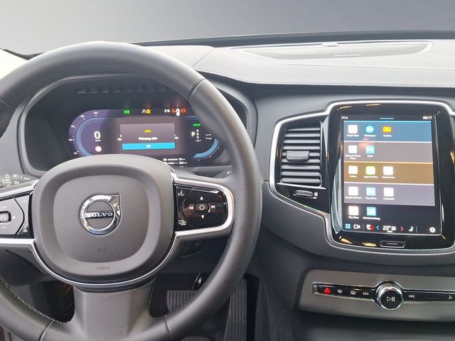 XC 90 T8 Twin Engine AWD Plus Dark Recharge Plug