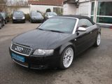 Audi S4 4.2 quattro Cabriolet - Audi S4 aus 2004: Cabrio