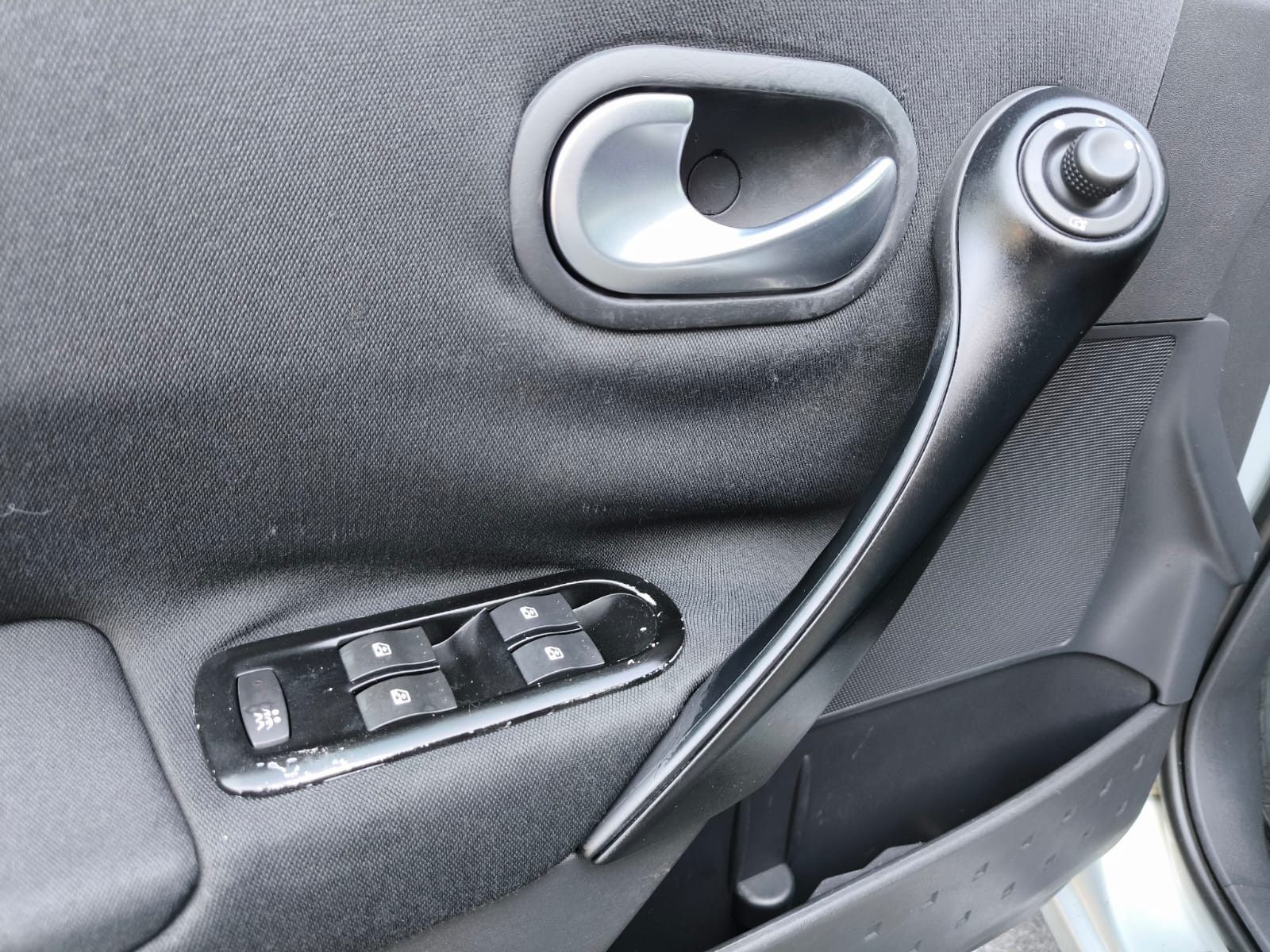 Vehicle image Renault Megane Coupe-Cabriolet Dynamique Luxe *Maintained"