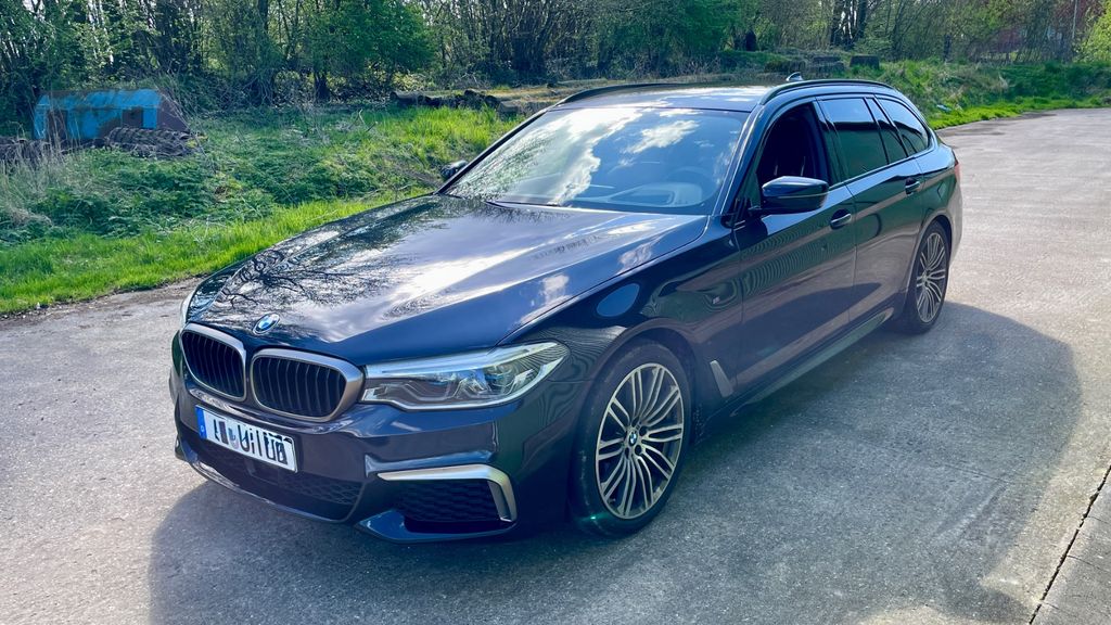 BMW M550