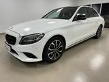 Mercedes-Benz C -Klasse Lim. C 180 CGI*PDC*RFK*STZHZ*AC*PANO* - Mercedes-Benz C 180 mit Benzin-Antrieb: Panorama-Dach, Limousine