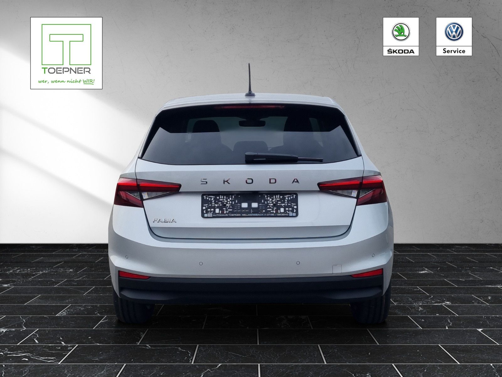 Fahrzeugabbildung SKODA Fabia Tour 1,0 TSI 85KW/115PS Ladeboden Lodge