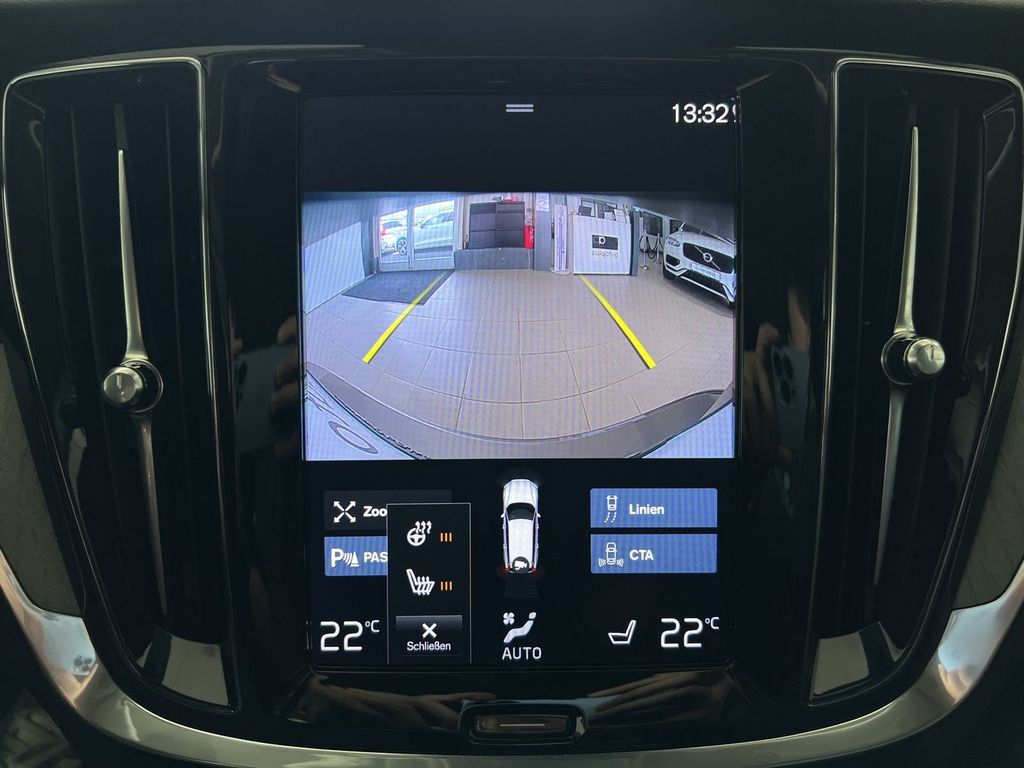 Volvo V60 Cross Country V60 CC B5 Pro AWD ACC BLIS Kamera Leder WinterPk