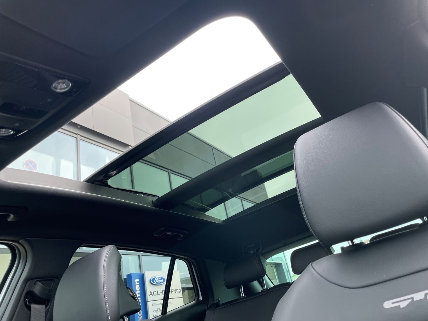 Fahrzeugabbildung Kia Sportage GT-Line Plug-in Hybrid 4WD LED Memory