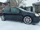 Volkswagen Golf 5 GTI Edition 30 Pirelli - gebrauchte Kleinwagen in Moers