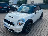 MINI Cooper S Cabrio Pepper Leder Sportpaket Euro 5 - weiße MINI Cooper S Cabrio