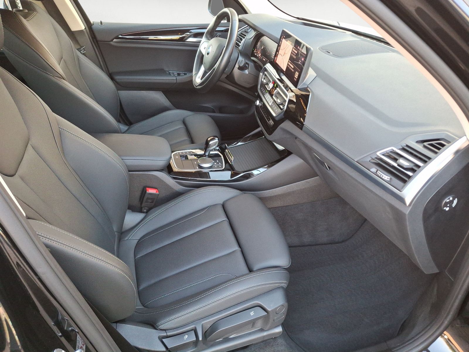 BMW X3 xDrive20d Navi Panorama Head-Up ACC AHK Laser foto 13