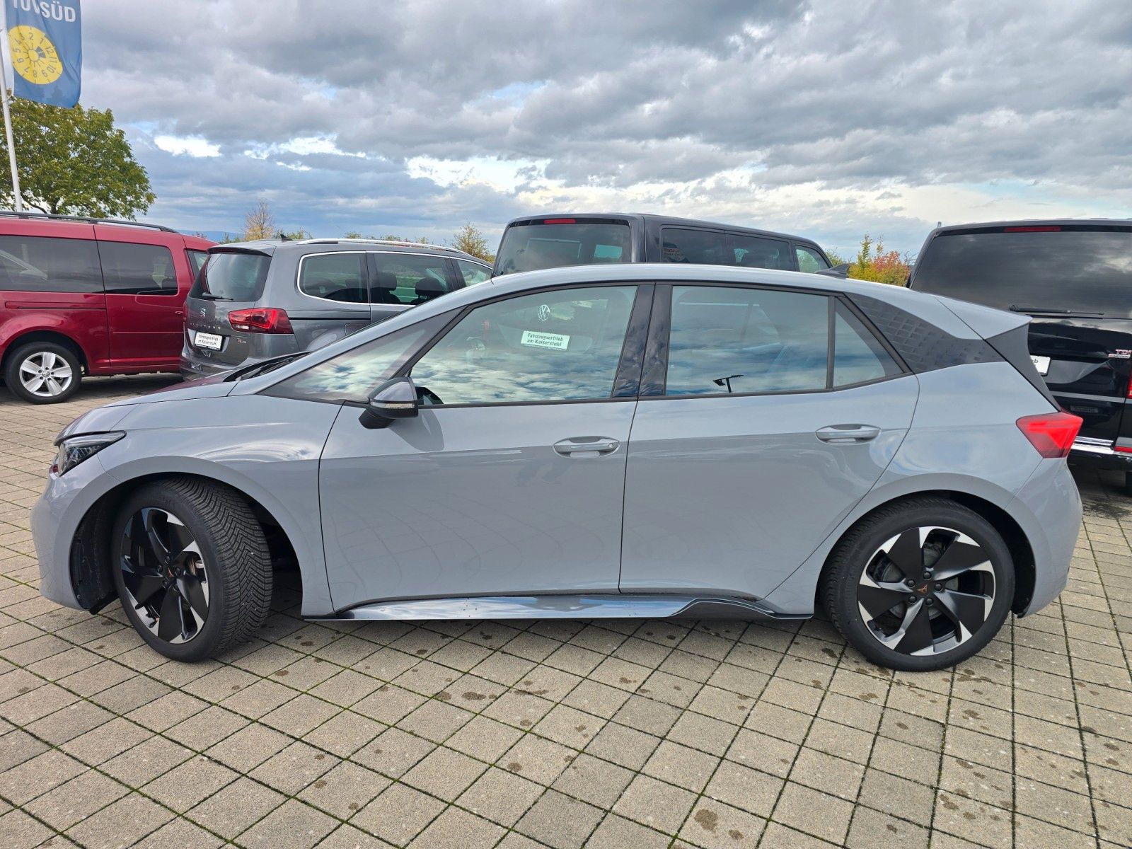 Cupra Born eBoost electric 170KW   LED 19Zoll imagem 2