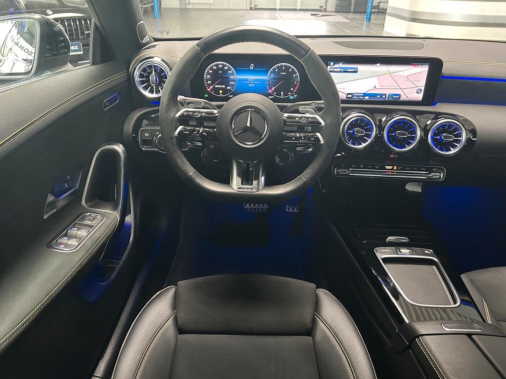 Mercedes-Benz CLA 45 AMG Shooting Brake