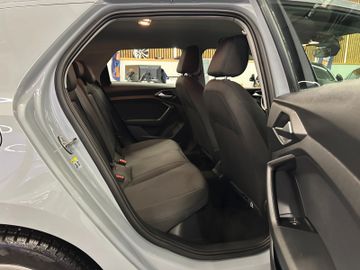 Audi A1 Sportback 25 TFSI advanced *1. Hand*Klima*LED