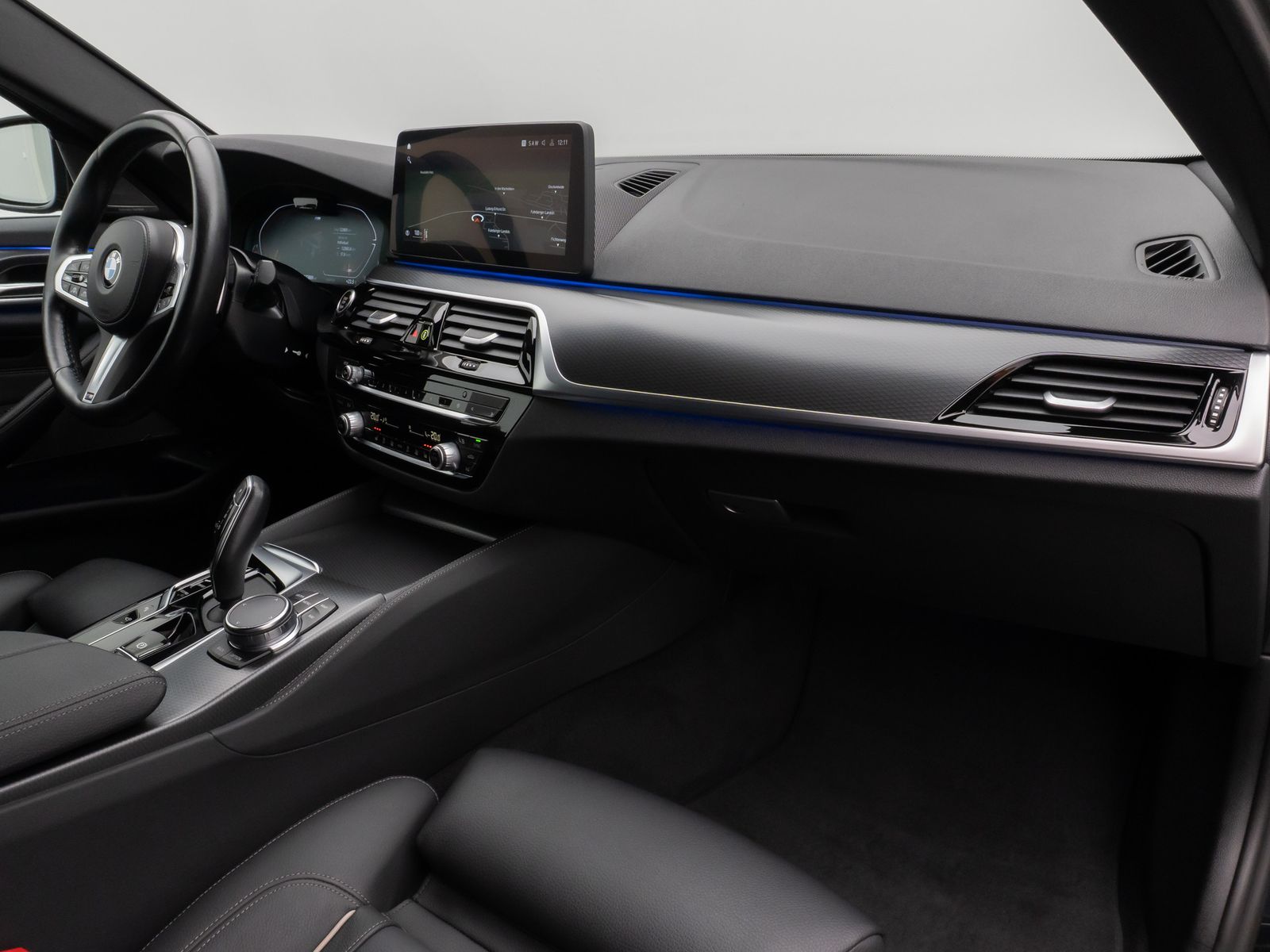 Fahrzeugabbildung BMW 530d M Sport 360° HUD DAB H/K Komfortsitze ACC