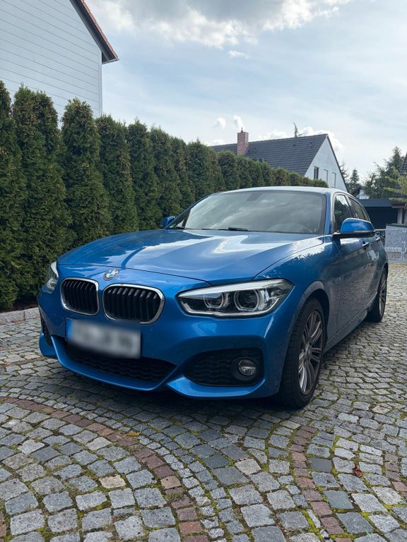 Image of BMW 120
