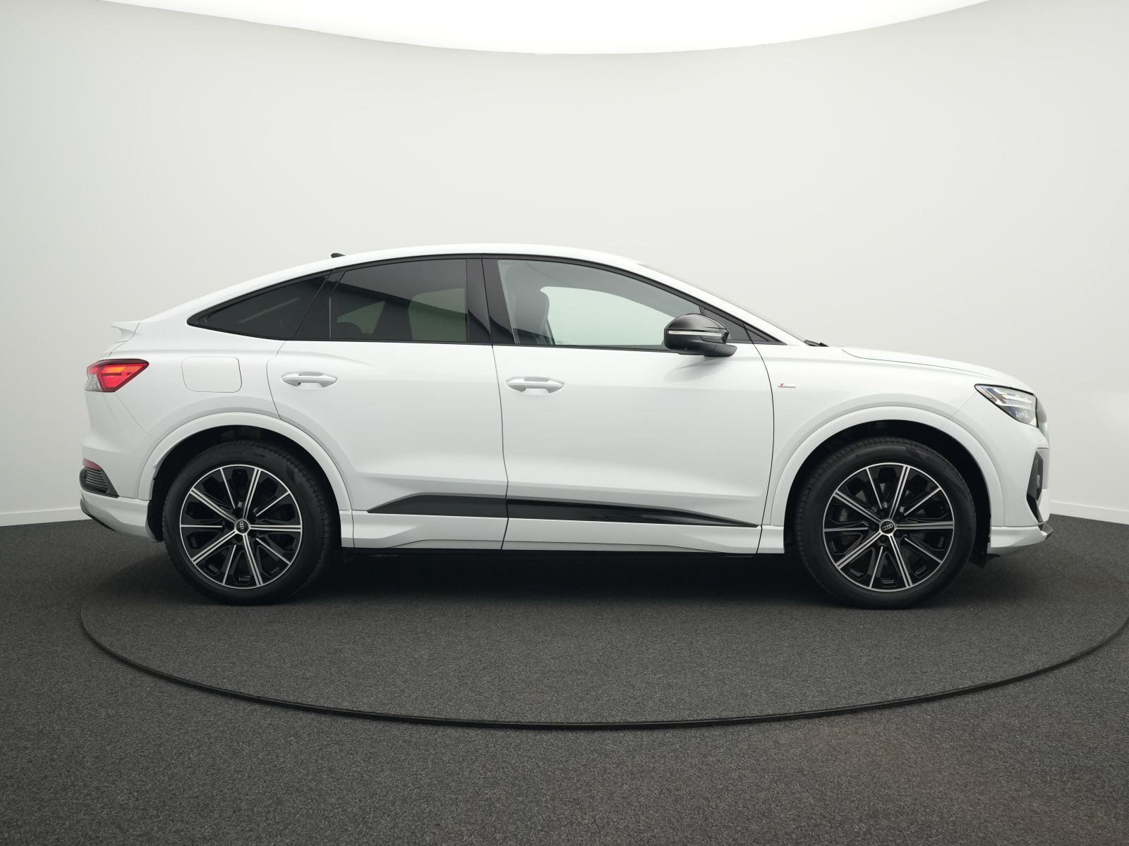 Audi Q4 e-tron - Bild 12