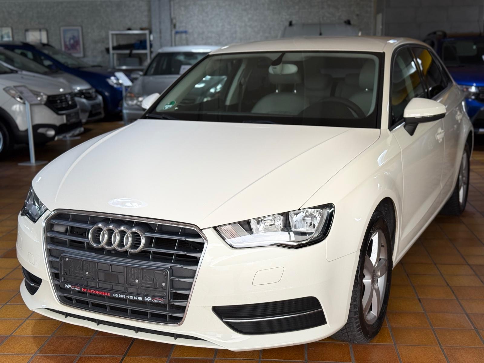 Audi A3 Sportback attraction/NAVI/PDC/ALU/SHZ/BC/TOP
