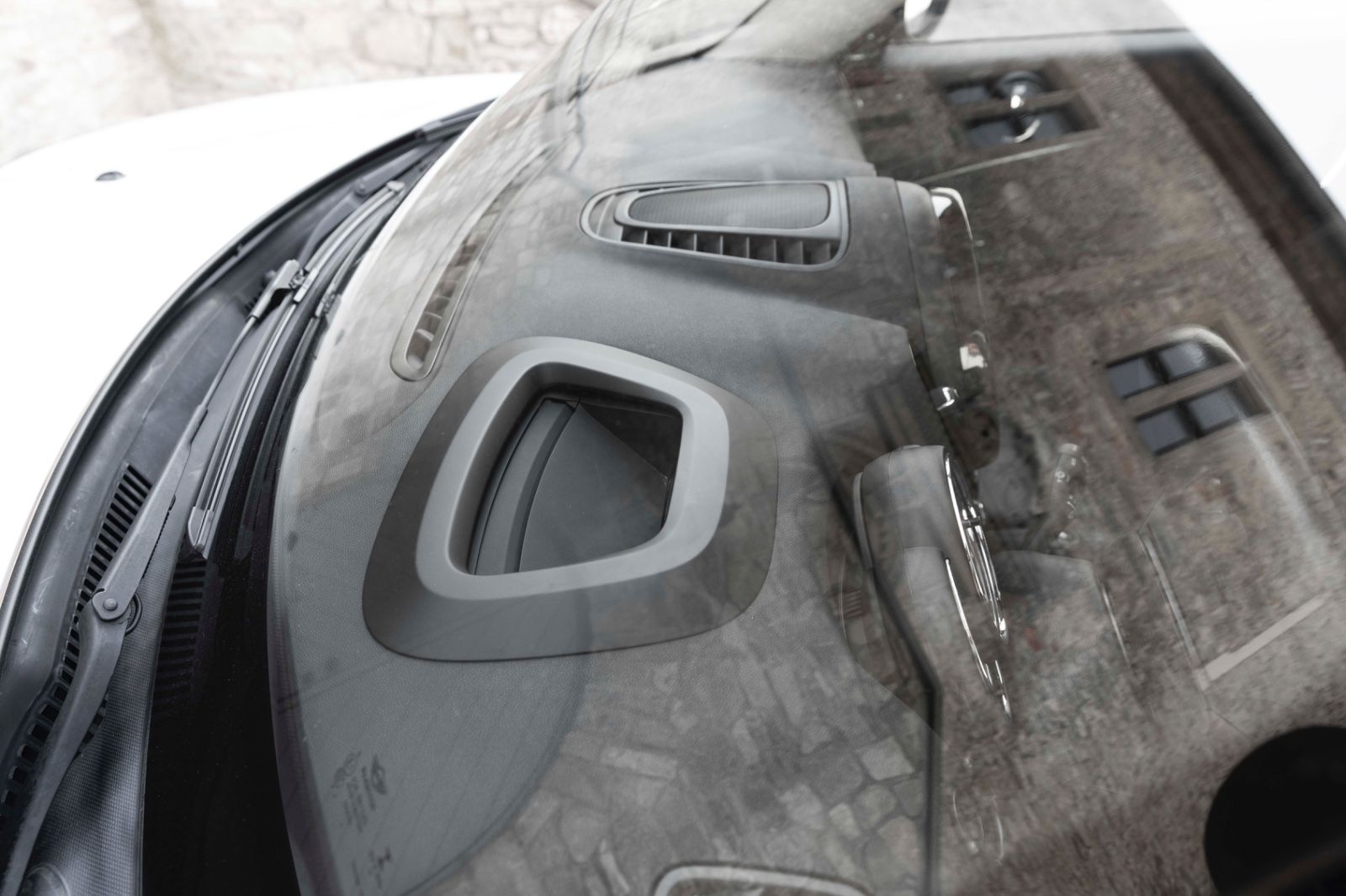 Fahrzeugabbildung MINI Cooper SE Countryman ALL4 H&K HUD LED KAM PANO