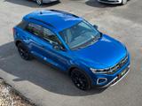 Volkswagen T-Roc Style 2.0 TDI DSG AHK ACC PDC LED+ NAVI - Volkswagen T-Roc mit Diesel-Antrieb: Blau, mit Klimaautomatik