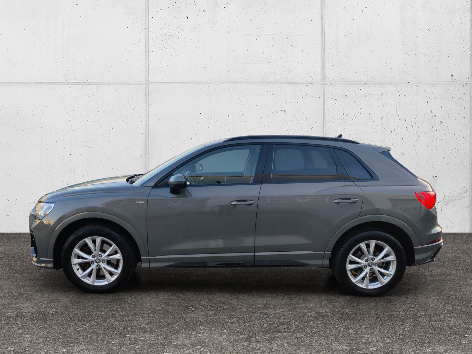 Audi Q3 40 2,0 TDI quattro S line (EURO 6d-TEMP) S KL imagem 3
