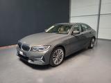BMW 330 i Luxury Line *Navi| Kamera| LED* - BMW 330 in Berlin