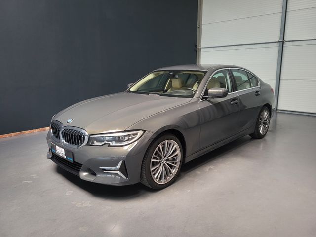 BMW 330 i Luxury Line *Navi| Kamera| LED*