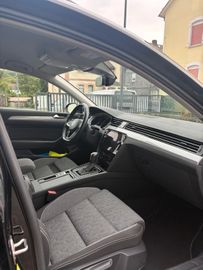 Volkswagen Passat Variant - 10