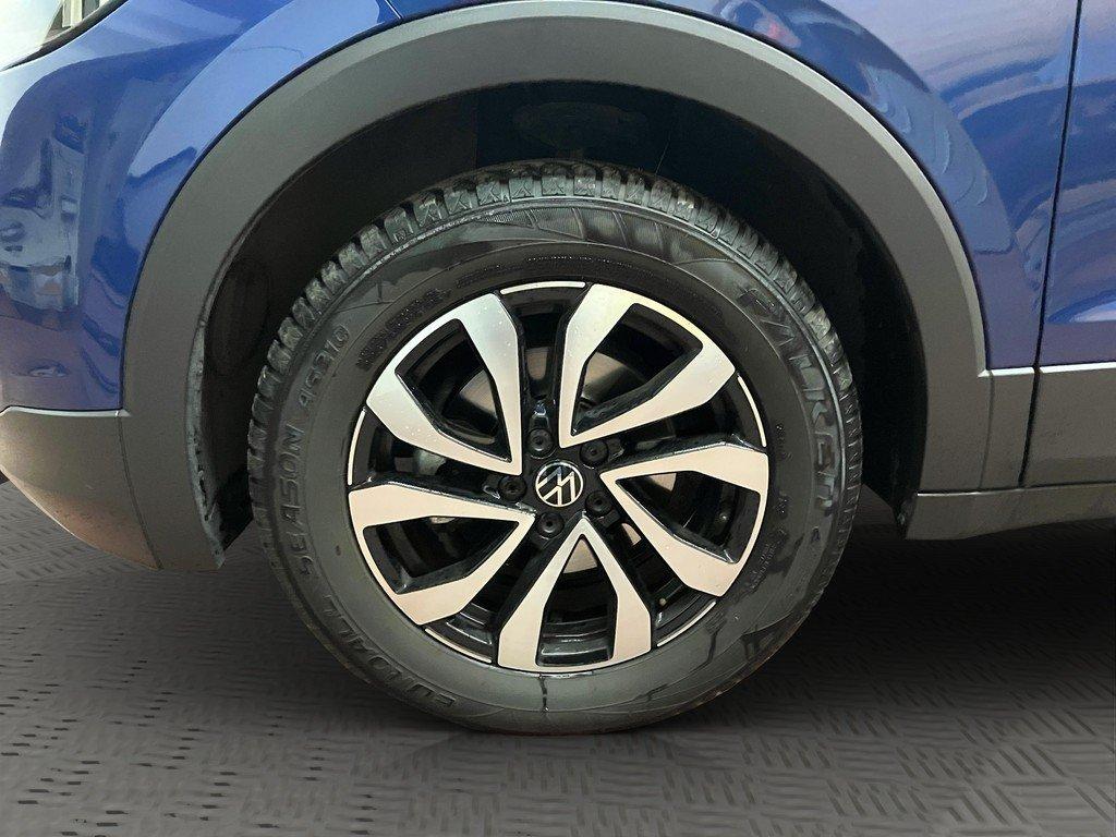Volkswagen T-Cross 1.0 TSI DSG Life Navi Einparkhilfe v+h