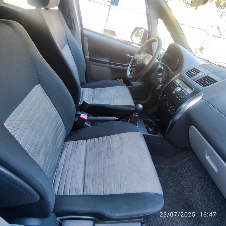 Suzuki SX4