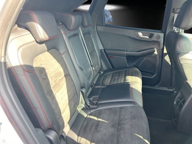 Fahrzeugabbildung Ford Kuga 2.5 Duratec PHEV ST-Line Navi Soundsystem B