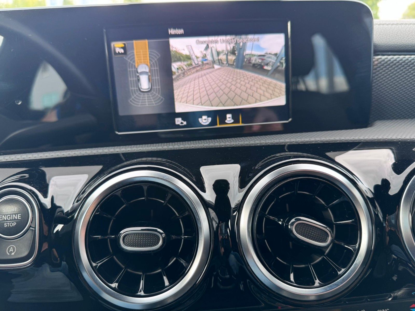 Fahrzeugabbildung Mercedes-Benz CLA 200 d 4MATIC SB  *PROGRESSIVE*DISTRO*LED*