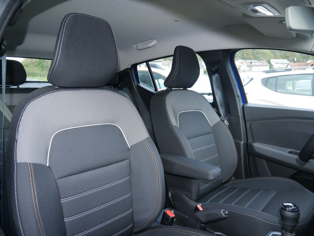 Fahrzeugabbildung Dacia Sandero Stepway Expression TCe 90