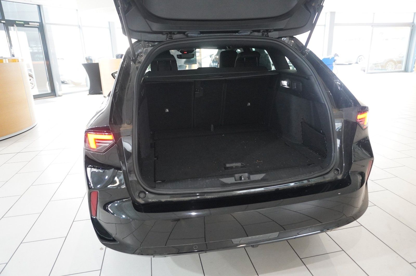 Fahrzeugabbildung Opel Astra L ST 1.2T GS SPORT NAVI/LED/VIRTUAL/SH/AHK
