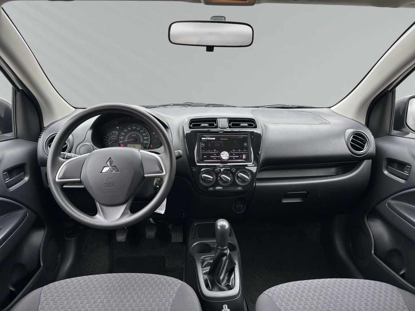 Fahrzeugabbildung Mitsubishi Space Star Radio + Bluetooth+ USB + Freisprechei