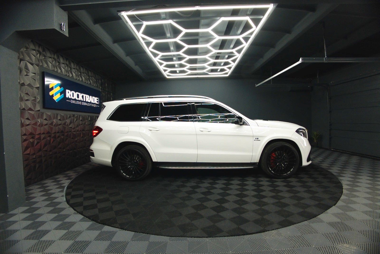 Fahrzeugabbildung Mercedes-Benz GLS / GL 63 AMG 4Matic Night-Paket *ACC*Pano*LED