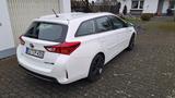 Toyota Auris Touring Sports Touring Sports Hybrid 1... - weiße Toyota Auris Touring Sports