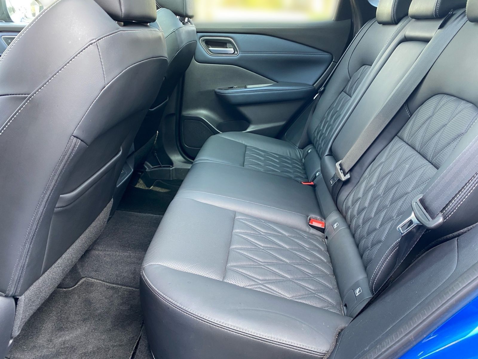 Fahrzeugabbildung Nissan Qashqai 1.3 DIG-T Tekna+*AUTOMATIK*PGD*NAVI*LED*