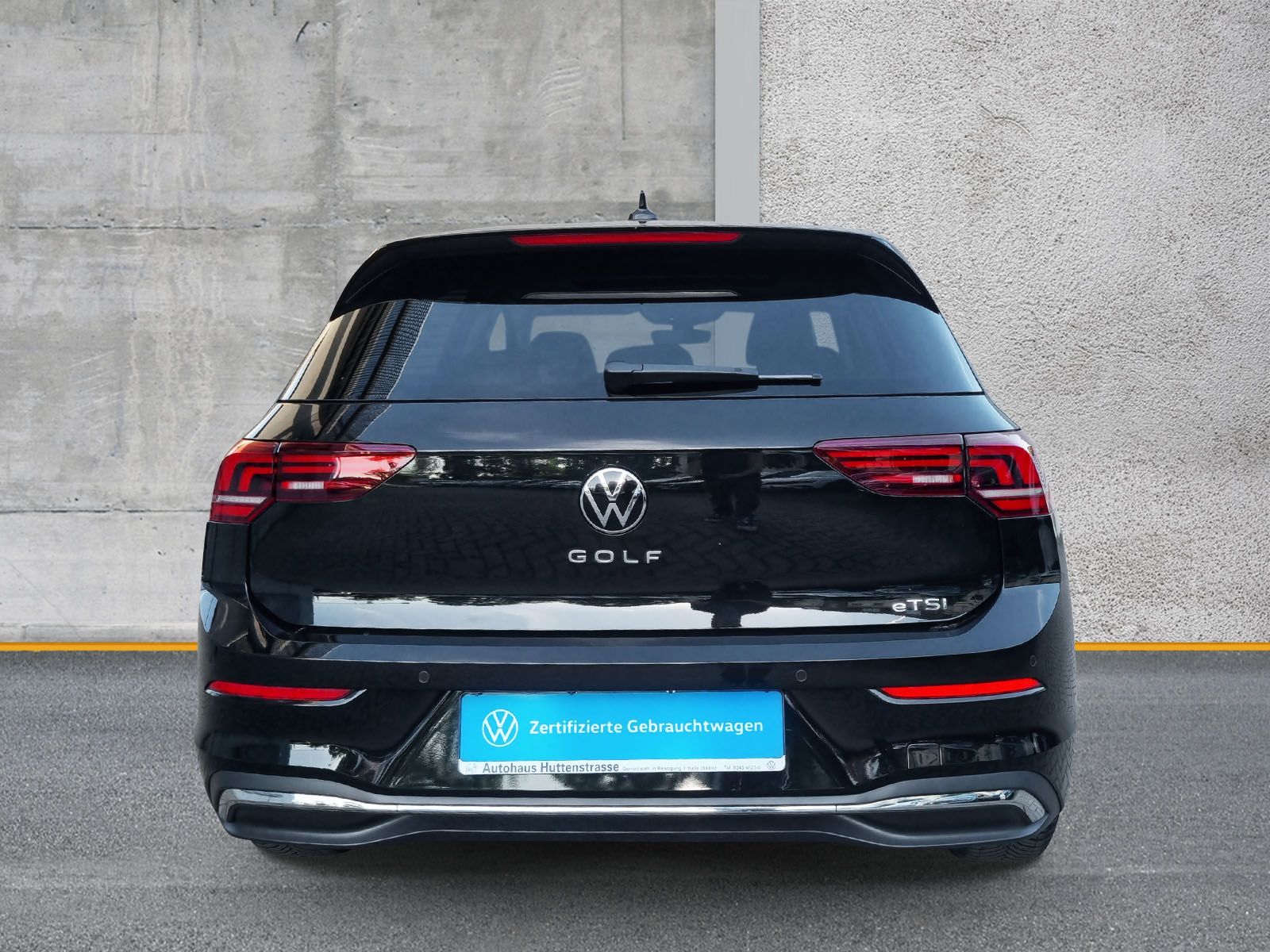 Volkswagen Golf VIII 1.5 eTSI DSG Goal AHK PANO HARMAN KARD foto 4