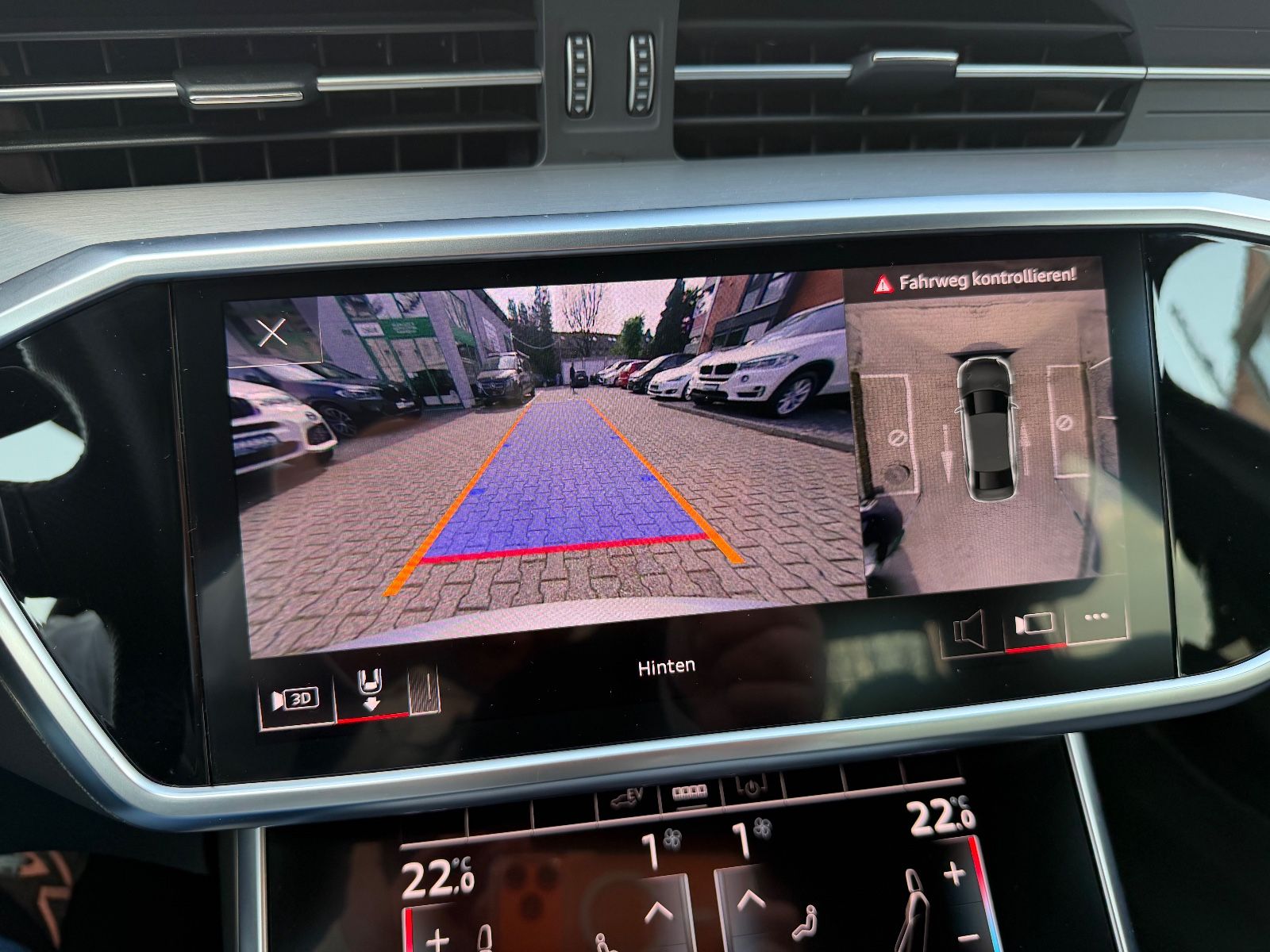 Fahrzeugabbildung Audi A6 Lim. 50 TFSI e quattro sport S-LINE BLACK EDI