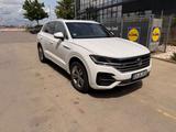 Volkswagen Touareg 3.0 V6 TDI 210kW 4MOTION Tiptronic - - VW Touareg Gebrauchtwagen in Stuttgart