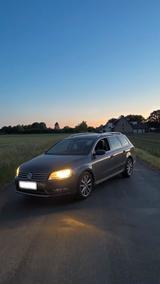 Volkswagen VW Passat B7 1.6TDI Highline - Volkswagen Passat aus 2011: Kombi, Highline