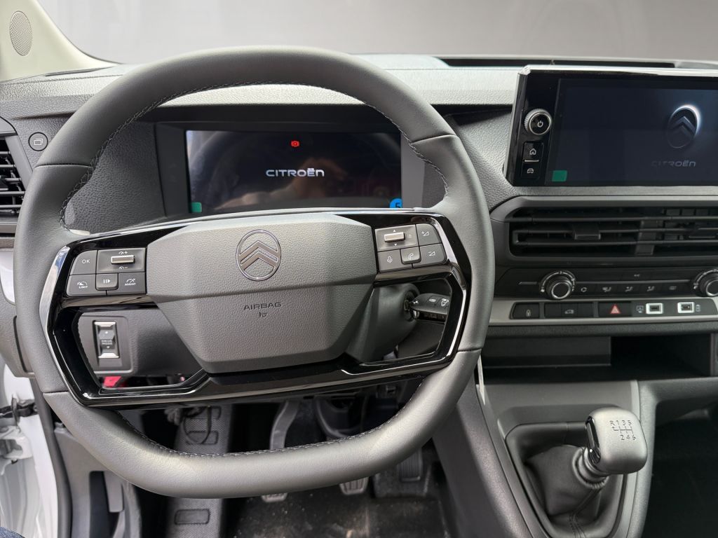 Fahrzeugabbildung Citroën Jumpy 1.5 Diesel 120 XL S&S *AHK*Surround View