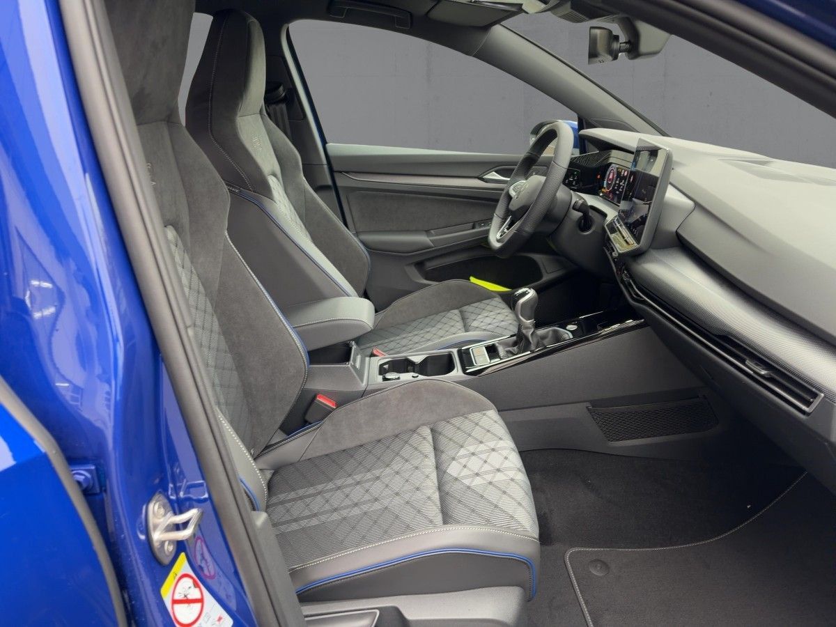 Volkswagen Golf - Bild 12
