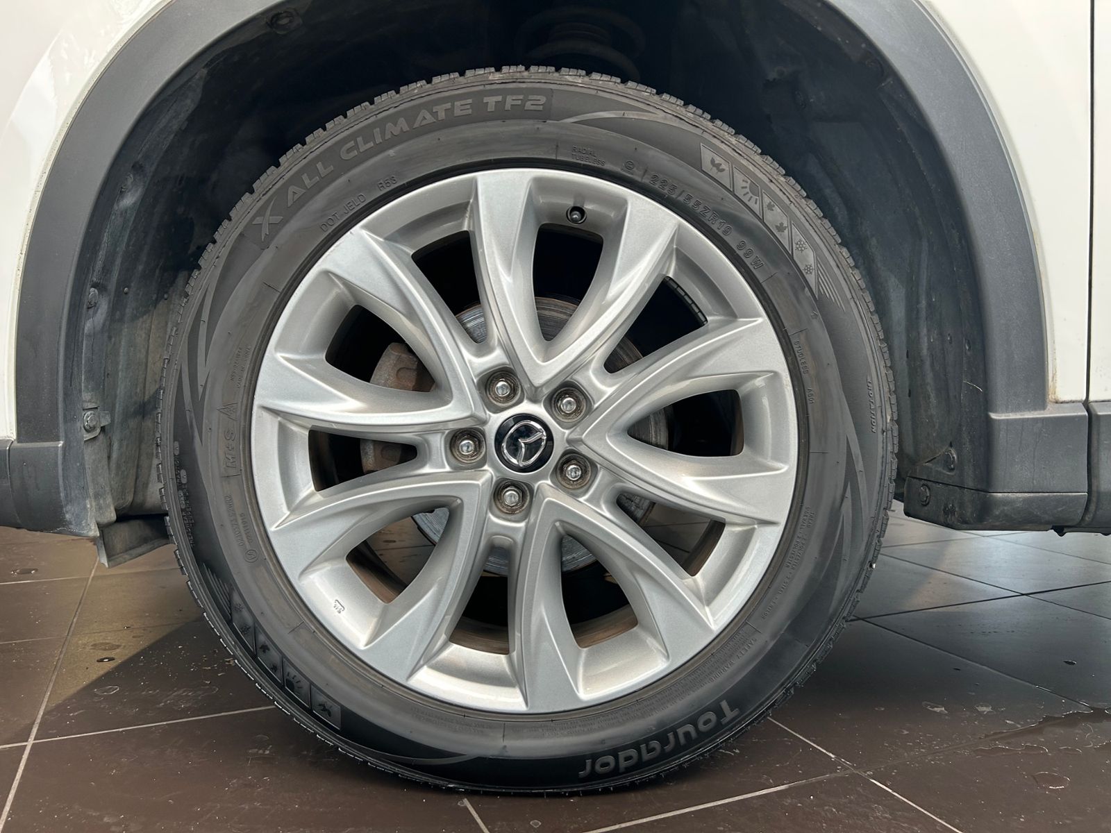 Fahrzeugabbildung Mazda CX-5 Sports-Line AWD XENON NAVI ALU