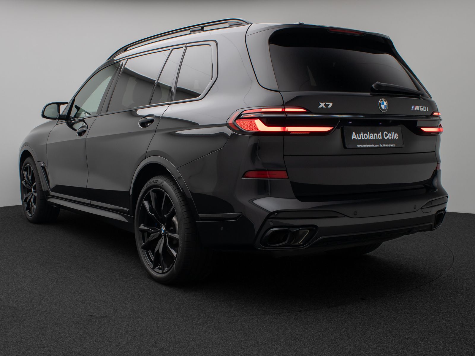 Fahrzeugabbildung BMW X7 M60i SkyLounge Kamera HUD DAB H/K SoftCL 22"