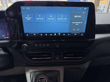 Ford Tourneo Custom 2.0 EcoBlue L1 Titanium