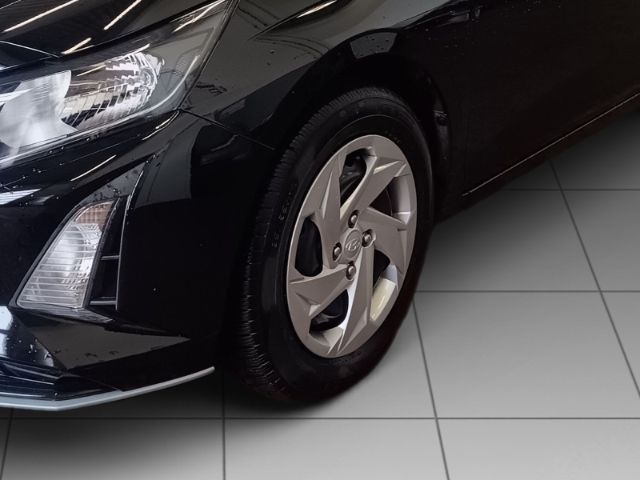 Fahrzeugabbildung Hyundai i20 FL (MY25) 1.0 T-GDI (100 PS) 6-MT 2WD Select