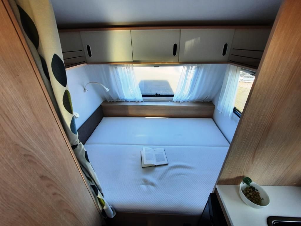 Fahrzeug Übersicht 10 Fahrzeugabbildung Adria Aviva 400 PS 1.Hand/sehr gepflegt