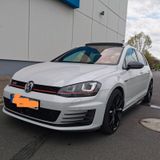 Volkswagen Golf 7 GTI Performance DSG - Volkswagen Golf: Performance 7 GTI
